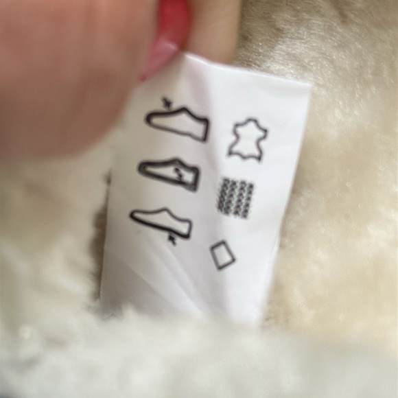 Lands’ End Women's Fuzzy Lined Suede Moccasin
Slippers - Picture 9 of 16